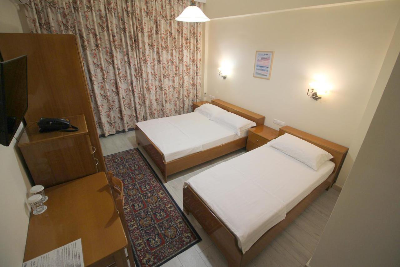 Hotel Ari Σαράντα Εξωτερικό φωτογραφία