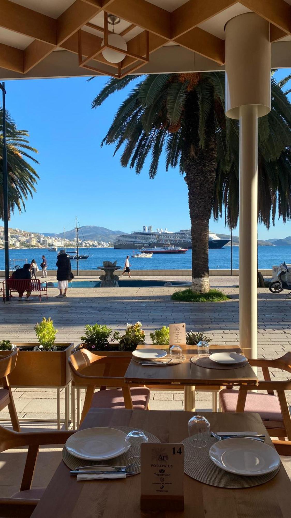 Hotel Ari Σαράντα Εξωτερικό φωτογραφία