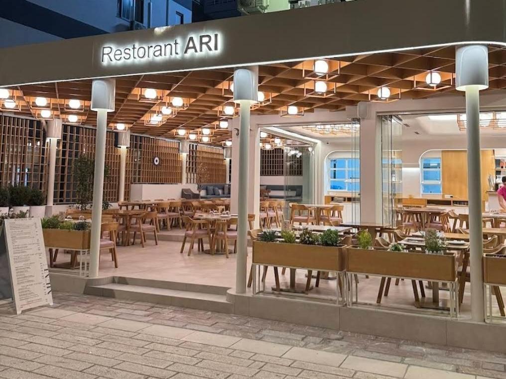 Hotel Ari Σαράντα Εξωτερικό φωτογραφία
